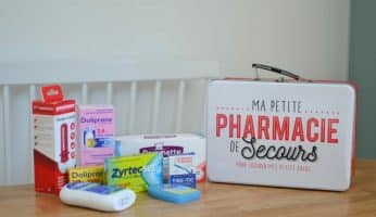 pharmacie indispensables voyage
