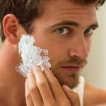 raser ou tailler barbe
